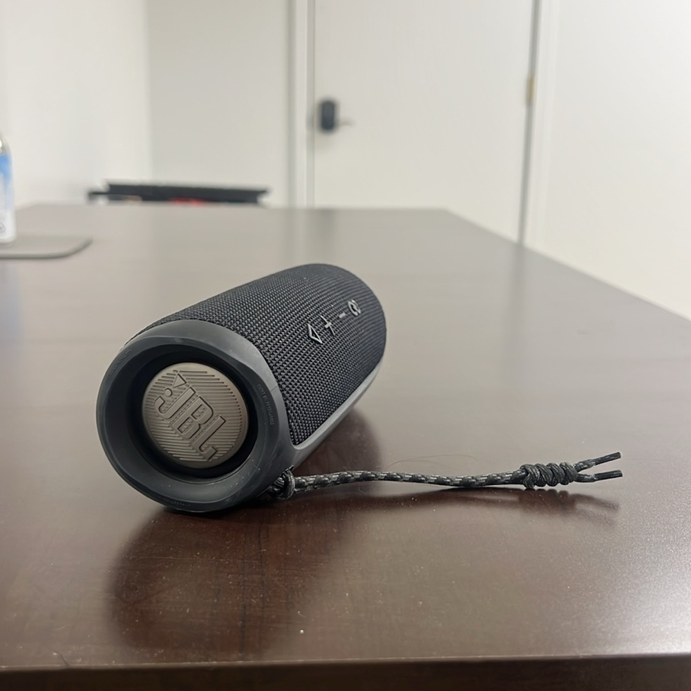 JBL FLIP 5 - Picture 3 of 3